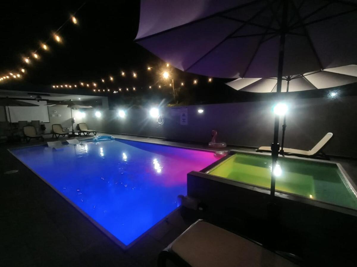 Aquaville Dorado Moderna A Studio 7 Exterior foto